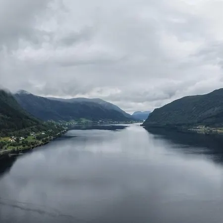 Blafelden Fjord Сasa de vacaciones Syvde